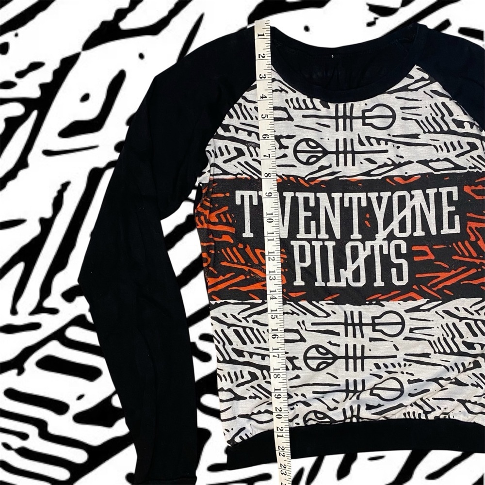 Twenty One Pilots Blurryface Long Sleeve Shirt - Picture 6 of 8